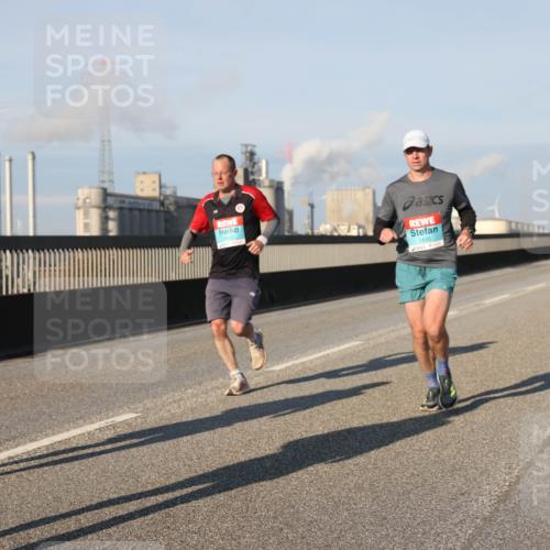 03.10.2025 - Köhlbrandbrückenlauf Lena Gebhardt http://msf.ph/oto/9111089 03.10.2025 09:41:45 Position 2 1490 meine-sportfotos.de