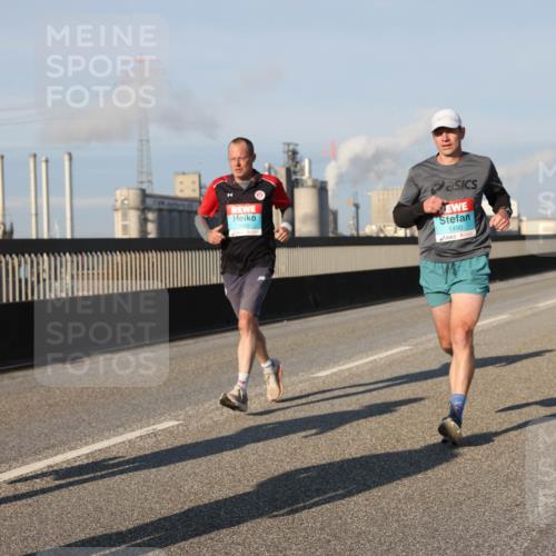 03.10.2025 - Köhlbrandbrückenlauf Lena Gebhardt http://msf.ph/oto/9111098 03.10.2025 09:41:45 Position 2 1490 meine-sportfotos.de
