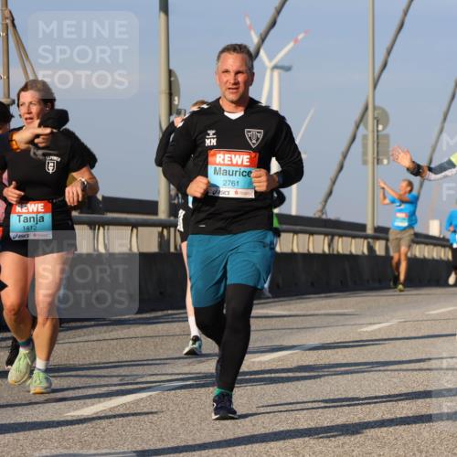 03.10.2025 - Köhlbrandbrückenlauf Strokosch-Dieckow http://msf.ph/oto/9111174 03.10.2025 09:43:38 Position 2 1378, 1412, 2761, 1377 meine-sportfotos.de