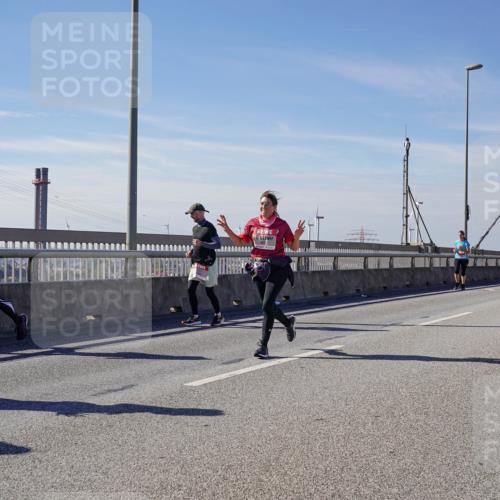 03.10.2025 - Köhlbrandbrückenlauf Michael Burmester http://msf.ph/oto/9111218 03.10.2025 12:53:30 Position 2  meine-sportfotos.de