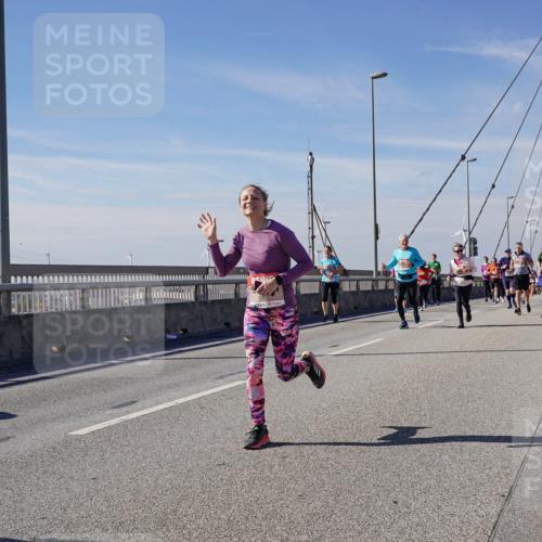 03.10.2025 - Köhlbrandbrückenlauf Michael Burmester http://msf.ph/oto/9111254 03.10.2025 12:53:31 Position 2  meine-sportfotos.de