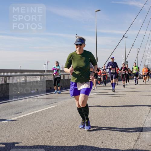 03.10.2025 - Köhlbrandbrückenlauf Michael Burmester http://msf.ph/oto/9111325 03.10.2025 12:53:37 Position 2  meine-sportfotos.de