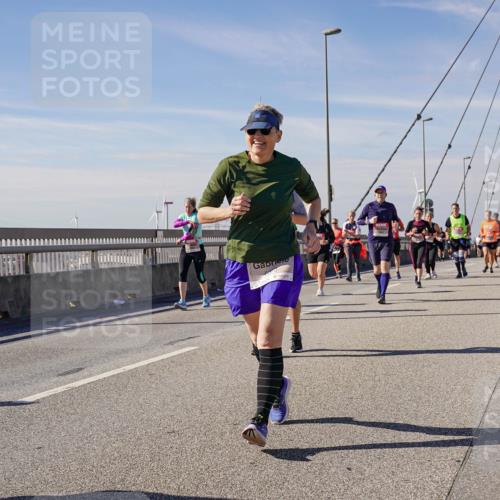 03.10.2025 - Köhlbrandbrückenlauf Michael Burmester http://msf.ph/oto/9111333 03.10.2025 12:53:37 Position 2  meine-sportfotos.de