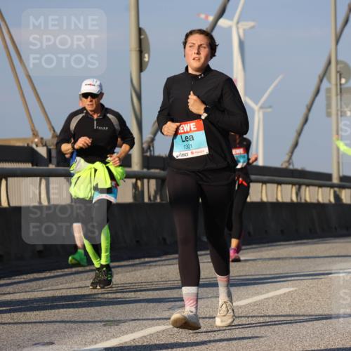 03.10.2025 - Köhlbrandbrückenlauf Strokosch-Dieckow http://msf.ph/oto/9111433 03.10.2025 09:44:07 Position 2 199, 1301 meine-sportfotos.de