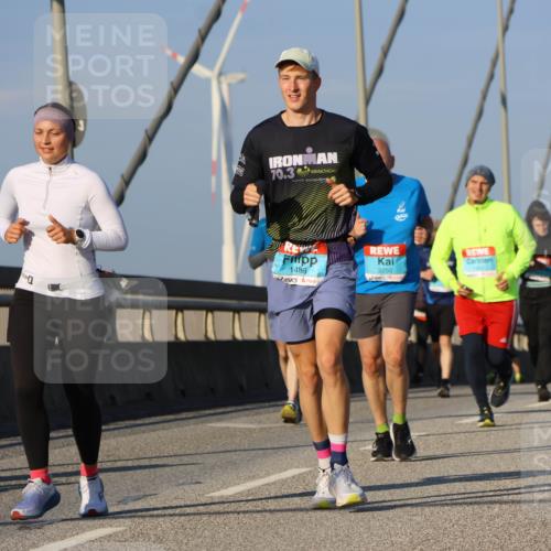 03.10.2025 - Köhlbrandbrückenlauf Strokosch-Dieckow http://msf.ph/oto/9111508 03.10.2025 09:44:17 Position 2 0, 70, 3, 1486, 3250 meine-sportfotos.de