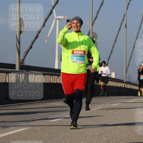 03.10.2025 - Köhlbrandbrückenlauf Strokosch-Dieckow http://msf.ph/oto/9111589 03.10.2025 09:44:21 Position 2 1451 meine-sportfotos.de