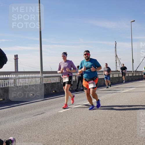 03.10.2025 - Köhlbrandbrückenlauf Michael Burmester http://msf.ph/oto/9111636 03.10.2025 12:53:51 Position 2  meine-sportfotos.de