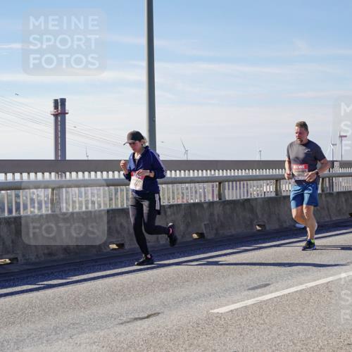 03.10.2025 - Köhlbrandbrückenlauf Michael Burmester http://msf.ph/oto/9111647 03.10.2025 12:53:53 Position 2  meine-sportfotos.de