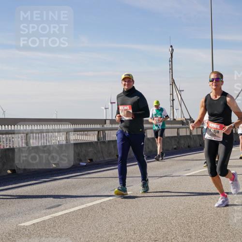 03.10.2025 - Köhlbrandbrückenlauf Michael Burmester http://msf.ph/oto/9111710 03.10.2025 12:53:57 Position 2 4589, 4709 meine-sportfotos.de
