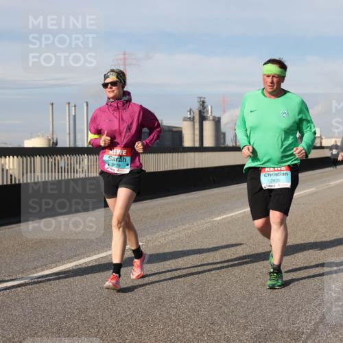 03.10.2025 - Köhlbrandbrückenlauf Lena Gebhardt http://msf.ph/oto/9111715 03.10.2025 10:15:35 Position 2 2479, 2839 meine-sportfotos.de