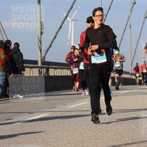 03.10.2025 - Köhlbrandbrückenlauf Strokosch-Dieckow http://msf.ph/oto/9111777 03.10.2025 09:44:40 Position 2 08, 3411 meine-sportfotos.de