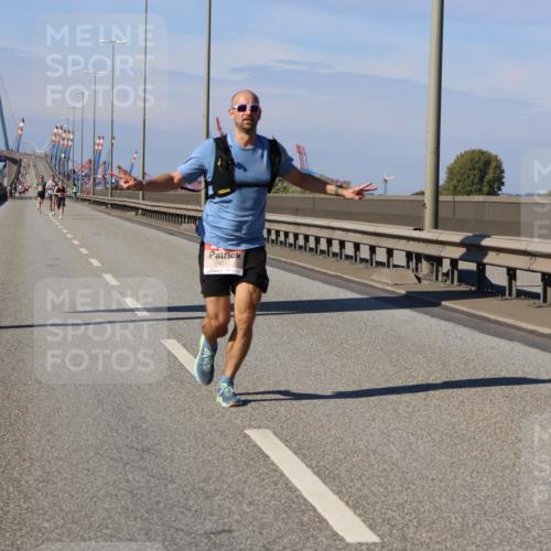 03.10.2025 - Köhlbrandbrückenlauf Strokosch-Dieckow http://msf.ph/oto/9111800 03.10.2025 12:39:51 Position 3 4017 meine-sportfotos.de