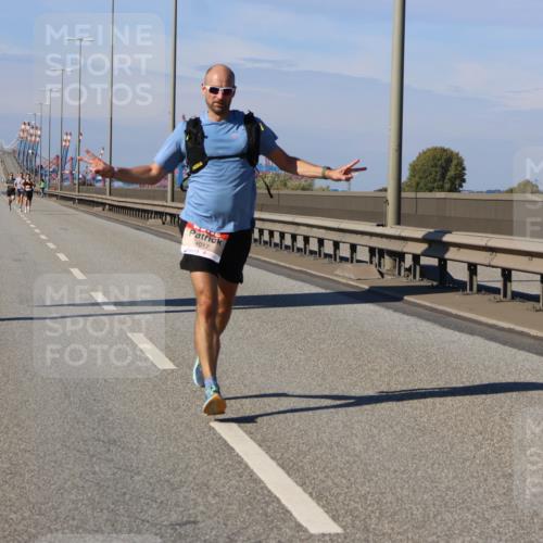 03.10.2025 - Köhlbrandbrückenlauf Strokosch-Dieckow http://msf.ph/oto/9111820 03.10.2025 12:39:51 Position 3 4017 meine-sportfotos.de