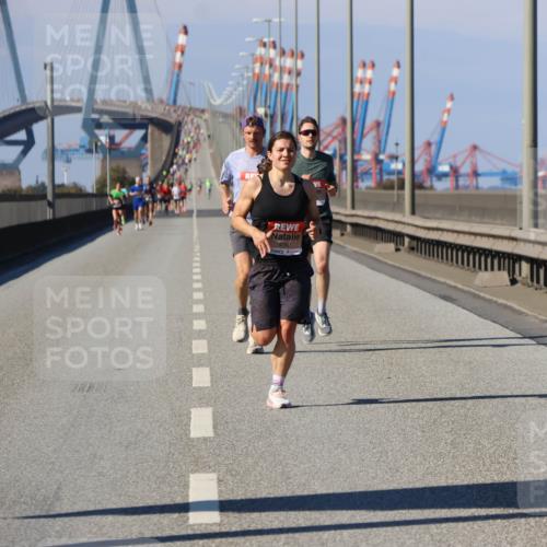 03.10.2025 - Köhlbrandbrückenlauf Strokosch-Dieckow http://msf.ph/oto/9111868 03.10.2025 12:40:04 Position 3 4092 meine-sportfotos.de