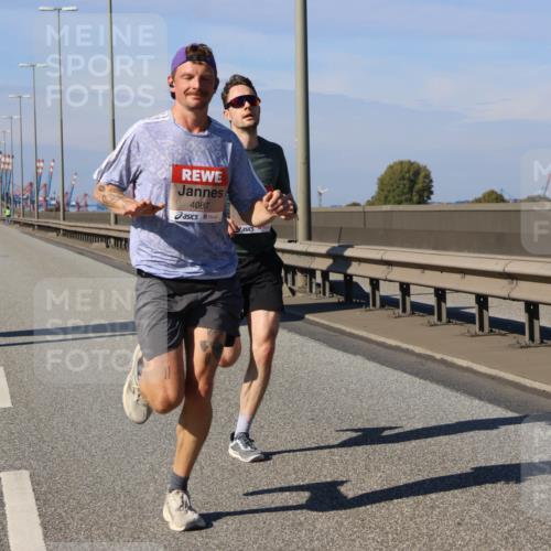 03.10.2025 - Köhlbrandbrückenlauf Strokosch-Dieckow http://msf.ph/oto/9111928 03.10.2025 12:40:11 Position 3 4087 meine-sportfotos.de