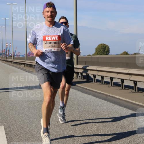 03.10.2025 - Köhlbrandbrückenlauf Strokosch-Dieckow http://msf.ph/oto/9111936 03.10.2025 12:40:11 Position 3 4087 meine-sportfotos.de