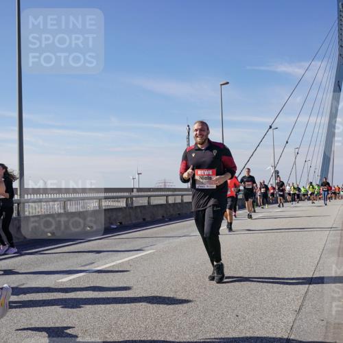 03.10.2025 - Köhlbrandbrückenlauf Michael Burmester http://msf.ph/oto/9111957 03.10.2025 12:54:08 Position 2 4673, 5107 meine-sportfotos.de