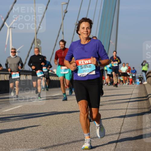 03.10.2025 - Köhlbrandbrückenlauf Strokosch-Dieckow http://msf.ph/oto/9111962 03.10.2025 09:45:03 Position 2 2983, 2677 meine-sportfotos.de