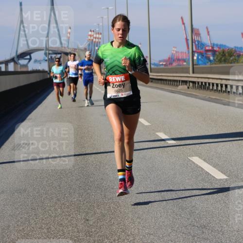 03.10.2025 - Köhlbrandbrückenlauf Strokosch-Dieckow http://msf.ph/oto/9112000 03.10.2025 12:40:35 Position 3 6625 meine-sportfotos.de