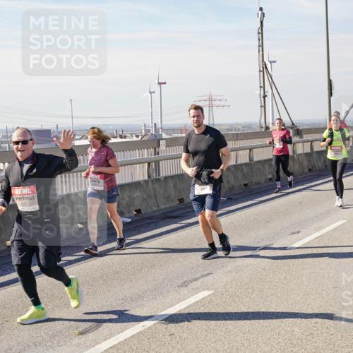 03.10.2025 - Köhlbrandbrückenlauf Michael Burmester http://msf.ph/oto/9112074 03.10.2025 12:54:16 Position 2 6261, 5167 meine-sportfotos.de