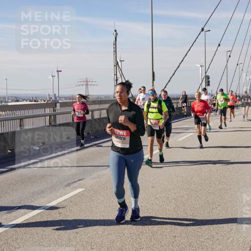 03.10.2025 - Köhlbrandbrückenlauf Michael Burmester http://msf.ph/oto/9112116 03.10.2025 12:54:18 Position 2 5377 meine-sportfotos.de
