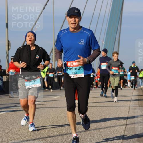 03.10.2025 - Köhlbrandbrückenlauf Strokosch-Dieckow http://msf.ph/oto/9112223 03.10.2025 09:45:31 Position 2 3493, 3261 meine-sportfotos.de
