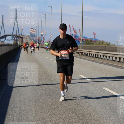 03.10.2025 - Köhlbrandbrückenlauf Strokosch-Dieckow http://msf.ph/oto/9112443 03.10.2025 12:41:27 Position 3 4089 meine-sportfotos.de