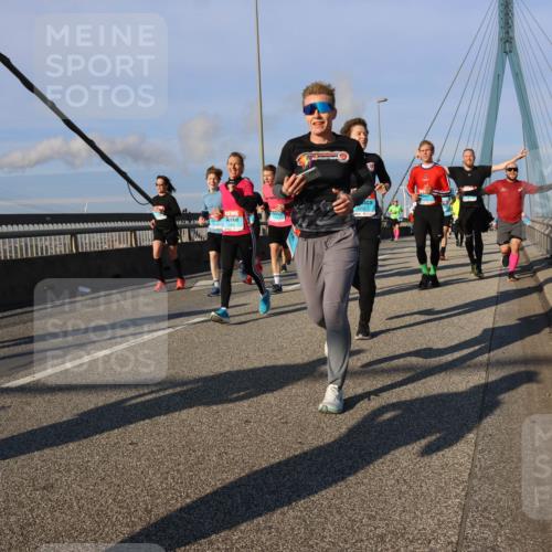 03.10.2025 - Köhlbrandbrückenlauf Strokosch-Dieckow http://msf.ph/oto/9112488 03.10.2025 09:45:54 Position 2 111111 meine-sportfotos.de