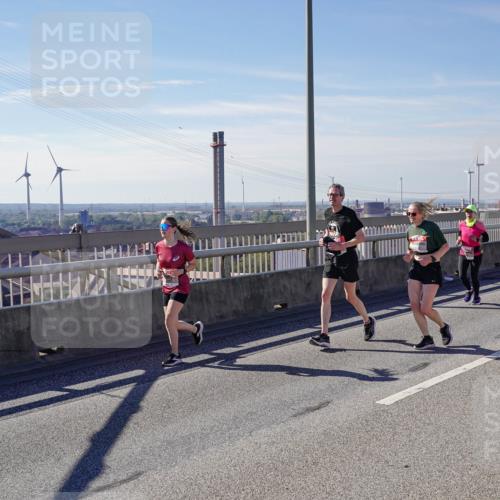 03.10.2025 - Köhlbrandbrückenlauf Michael Burmester http://msf.ph/oto/9112545 03.10.2025 12:54:35 Position 2  meine-sportfotos.de