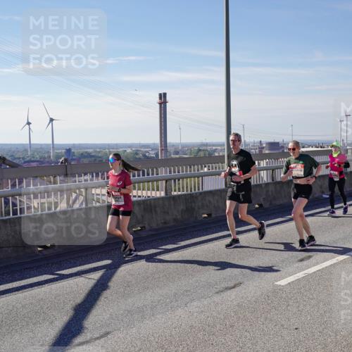 03.10.2025 - Köhlbrandbrückenlauf Michael Burmester http://msf.ph/oto/9112557 03.10.2025 12:54:36 Position 2  meine-sportfotos.de