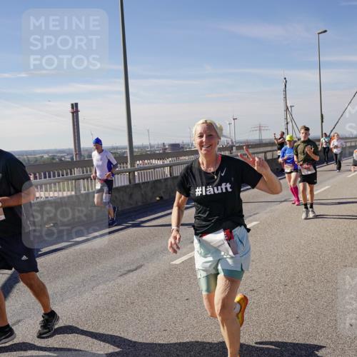 03.10.2025 - Köhlbrandbrückenlauf Michael Burmester http://msf.ph/oto/9112747 03.10.2025 12:54:41 Position 2 6173 meine-sportfotos.de
