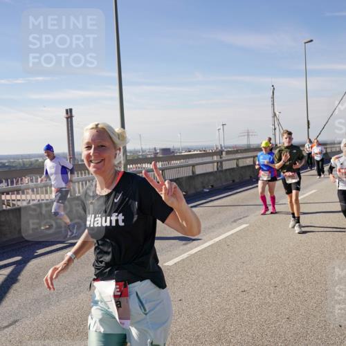 03.10.2025 - Köhlbrandbrückenlauf Michael Burmester http://msf.ph/oto/9112757 03.10.2025 12:54:41 Position 2  meine-sportfotos.de