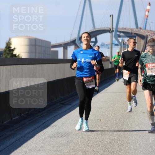 03.10.2025 - Köhlbrandbrückenlauf Strokosch-Dieckow http://msf.ph/oto/9113060 03.10.2025 12:42:53 Position 3 6480, 4001 meine-sportfotos.de