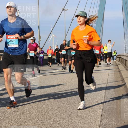 03.10.2025 - Köhlbrandbrückenlauf Strokosch-Dieckow http://msf.ph/oto/9113206 03.10.2025 09:47:13 Position 2 3653 meine-sportfotos.de