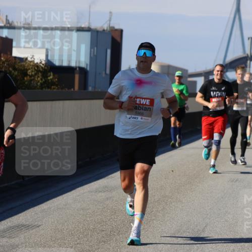 03.10.2025 - Köhlbrandbrückenlauf Strokosch-Dieckow http://msf.ph/oto/9113222 03.10.2025 12:43:05 Position 3 6100, 5966 meine-sportfotos.de