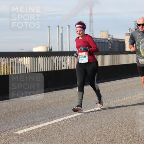 03.10.2025 - Köhlbrandbrückenlauf Lena Gebhardt http://msf.ph/oto/9113298 03.10.2025 10:16:54 Position 2 3284 meine-sportfotos.de
