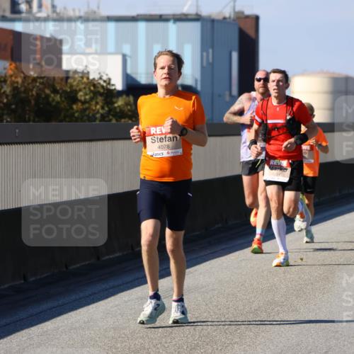 03.10.2025 - Köhlbrandbrückenlauf Strokosch-Dieckow http://msf.ph/oto/9113325 03.10.2025 12:43:16 Position 3 4078, 4594 meine-sportfotos.de