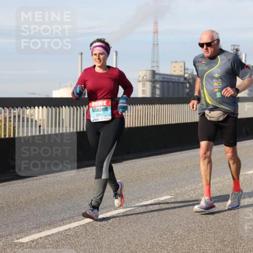 03.10.2025 - Köhlbrandbrückenlauf Lena Gebhardt http://msf.ph/oto/9113337 03.10.2025 10:16:54 Position 2 3284 meine-sportfotos.de