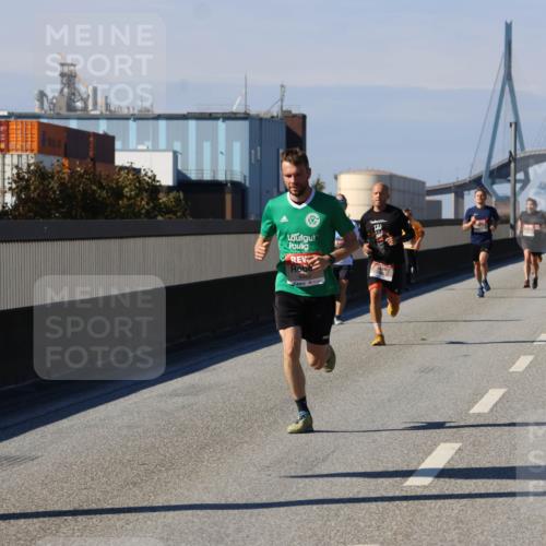 03.10.2025 - Köhlbrandbrückenlauf Strokosch-Dieckow http://msf.ph/oto/9113480 03.10.2025 12:43:33 Position 3  meine-sportfotos.de