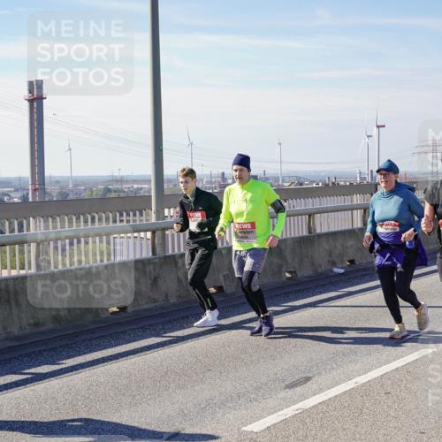 03.10.2025 - Köhlbrandbrückenlauf Michael Burmester http://msf.ph/oto/9113611 03.10.2025 12:55:23 Position 2  meine-sportfotos.de