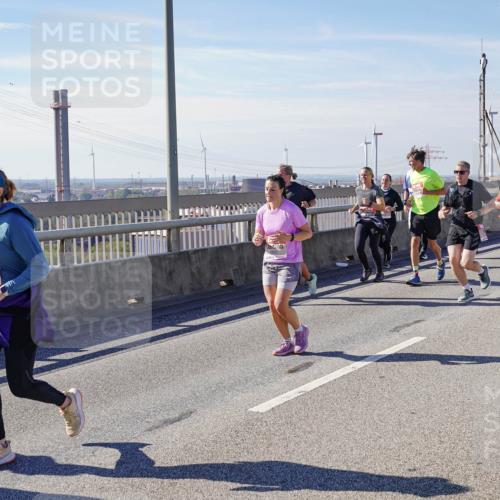03.10.2025 - Köhlbrandbrückenlauf Michael Burmester http://msf.ph/oto/9113671 03.10.2025 12:55:25 Position 2  meine-sportfotos.de
