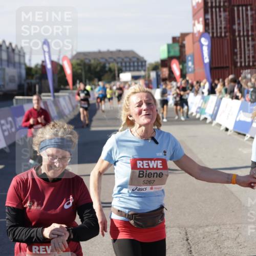 03.10.2025 - Köhlbrandbrückenlauf Jannik Wohlers http://msf.ph/oto/9113702 03.10.2025 13:31:54 Ziel 4415, 4416, 4842, 4902, 4935, 5267, 5463, 5817, 6103, 6297, 6452, 6736 meine-sportfotos.de