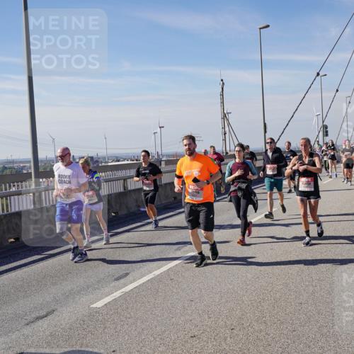 03.10.2025 - Köhlbrandbrückenlauf Michael Burmester http://msf.ph/oto/9114049 03.10.2025 12:55:42 Position 2  meine-sportfotos.de