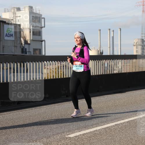 03.10.2025 - Köhlbrandbrückenlauf Lena Gebhardt http://msf.ph/oto/9114078 03.10.2025 10:17:21 Position 2 2531 meine-sportfotos.de