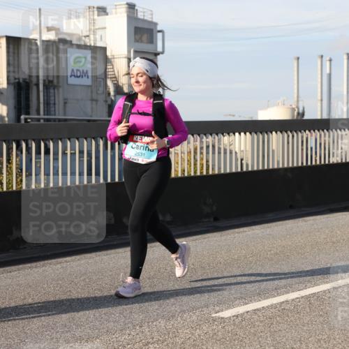 03.10.2025 - Köhlbrandbrückenlauf Lena Gebhardt http://msf.ph/oto/9114131 03.10.2025 10:17:21 Position 2 2531 meine-sportfotos.de