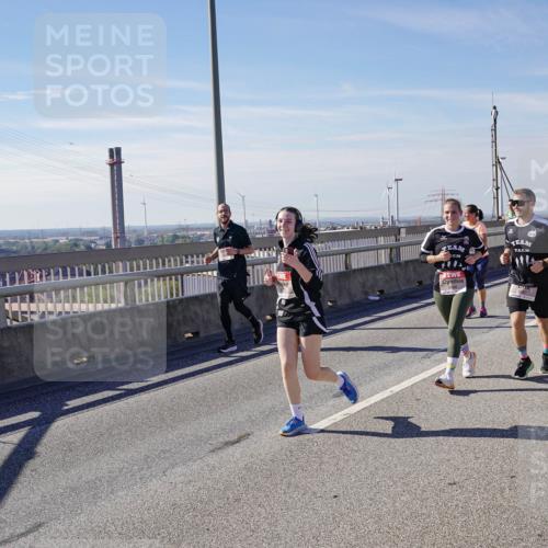 03.10.2025 - Köhlbrandbrückenlauf Michael Burmester http://msf.ph/oto/9114278 03.10.2025 12:55:51 Position 2  meine-sportfotos.de