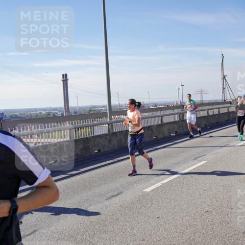 03.10.2025 - Köhlbrandbrückenlauf Michael Burmester http://msf.ph/oto/9114325 03.10.2025 12:55:54 Position 2  meine-sportfotos.de