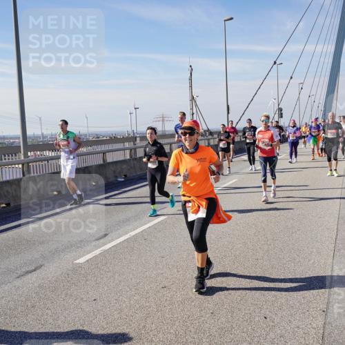 03.10.2025 - Köhlbrandbrückenlauf Michael Burmester http://msf.ph/oto/9114360 03.10.2025 12:55:55 Position 2  meine-sportfotos.de