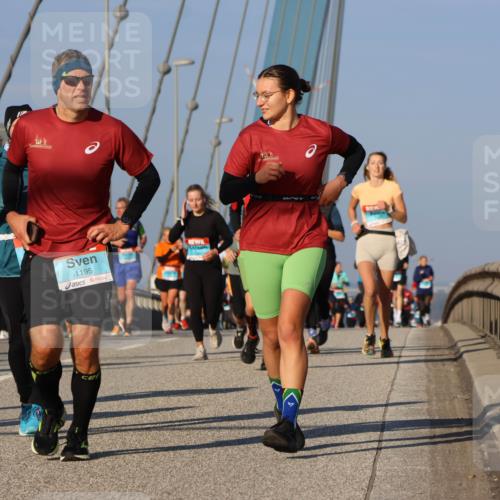03.10.2025 - Köhlbrandbrückenlauf Strokosch-Dieckow http://msf.ph/oto/9114362 03.10.2025 09:49:08 Position 2 08, 1195 meine-sportfotos.de
