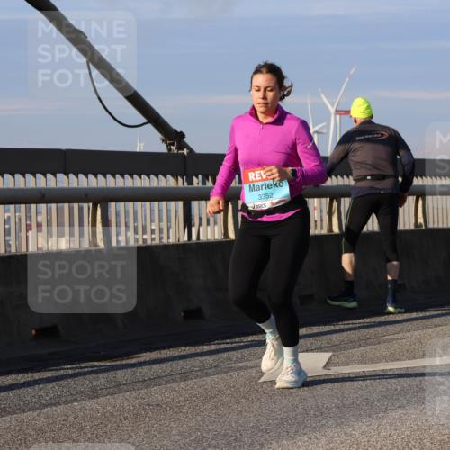 03.10.2025 - Köhlbrandbrückenlauf Strokosch-Dieckow http://msf.ph/oto/9114392 03.10.2025 09:49:11 Position 2 3352 meine-sportfotos.de